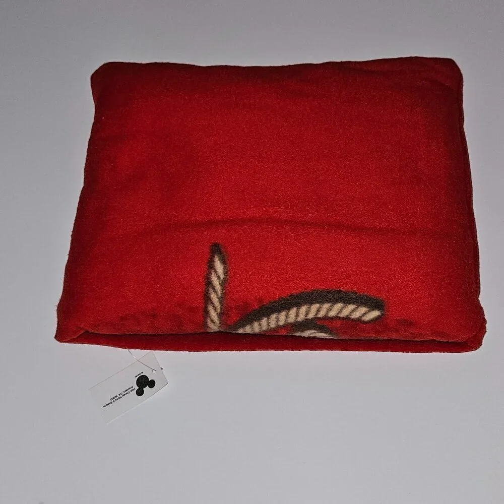 NEW Disneyland Resort Santas Reindeer Roundup Red Blanket Christmas Mickey Pluto